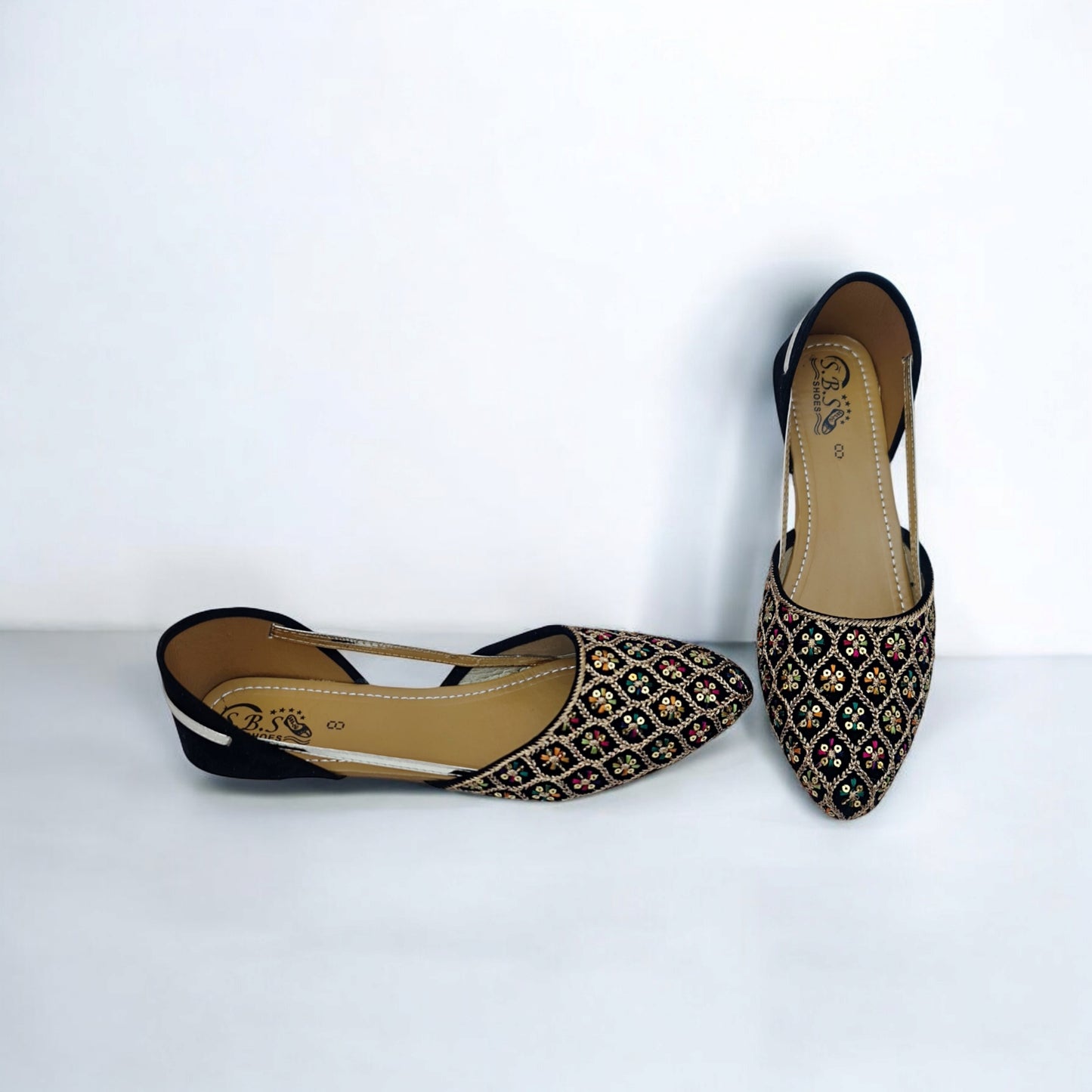 Black Multicolor Embroidered Khussa – Handcrafted Festive & Party Wear Flats