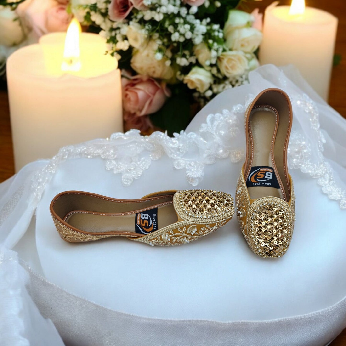 Golden Embellished Khussa – Handcrafted Bridal & Festive Wear Flats