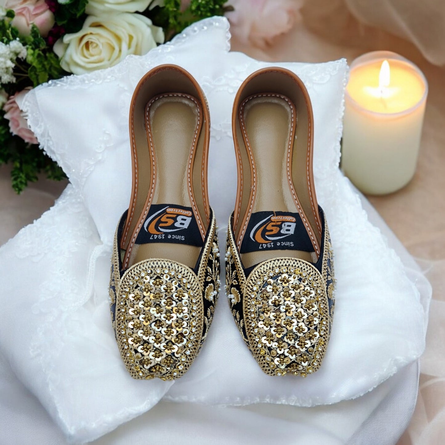 Black Embellished Khussa – Handcrafted Bridal & Festive Wear Flats