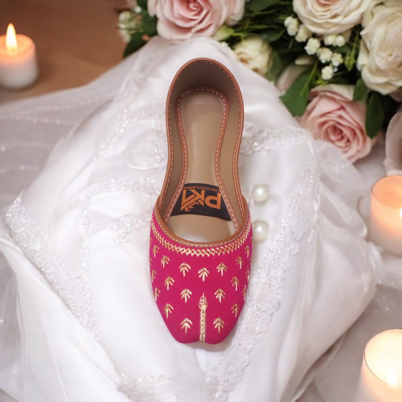 Elegant Pink Handcrafted Punjabi Jutti with Golden Embroidery