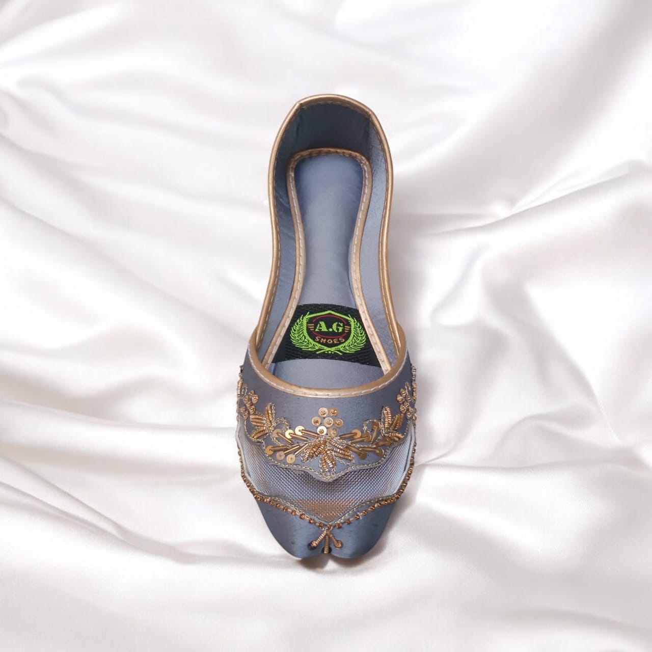 Grey Net Embroidered Jutti – Handcrafted Elegance