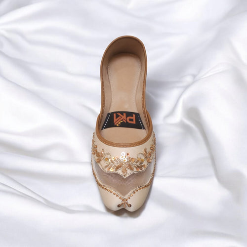 Cream Net Embroidered Jutti – Handcrafted Elegance