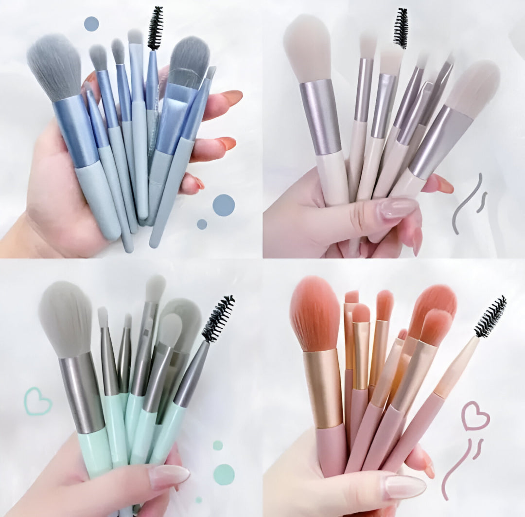 Hello Kitty 7-Piece Makeup Brush Set with Travel Case – Pink Cosmetic Brush Kit