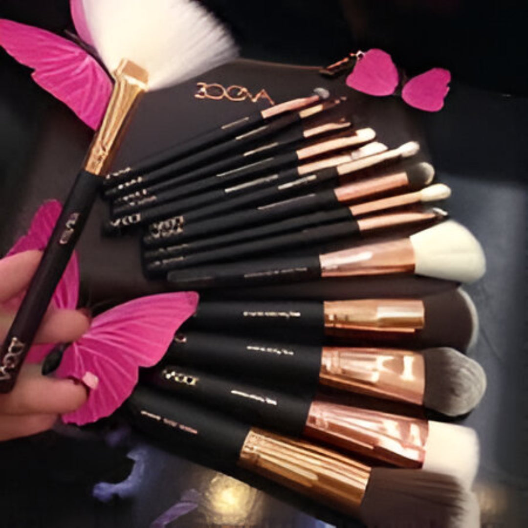 Princess Pink 15-Piece Makeup Brush Set with Pouch – Soft & Stylish