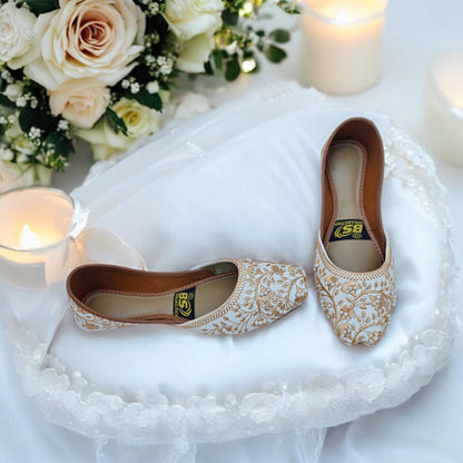 Bridal Embroidered Khussa – Ivory & Gold Handcrafted Traditional Flats