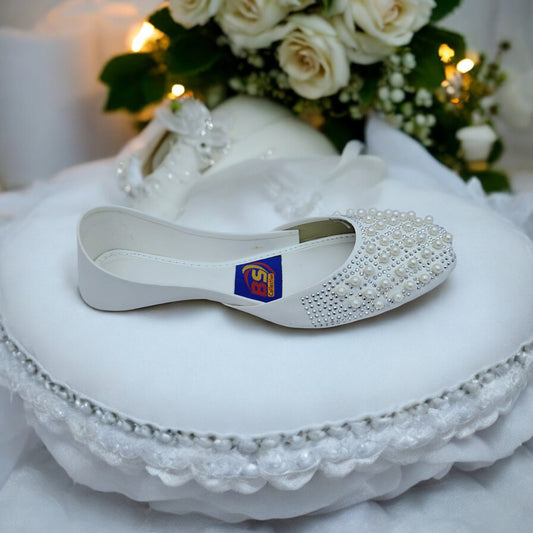 White Pearl Embellished Khussa – Handcrafted Bridal & Party Wear Flats