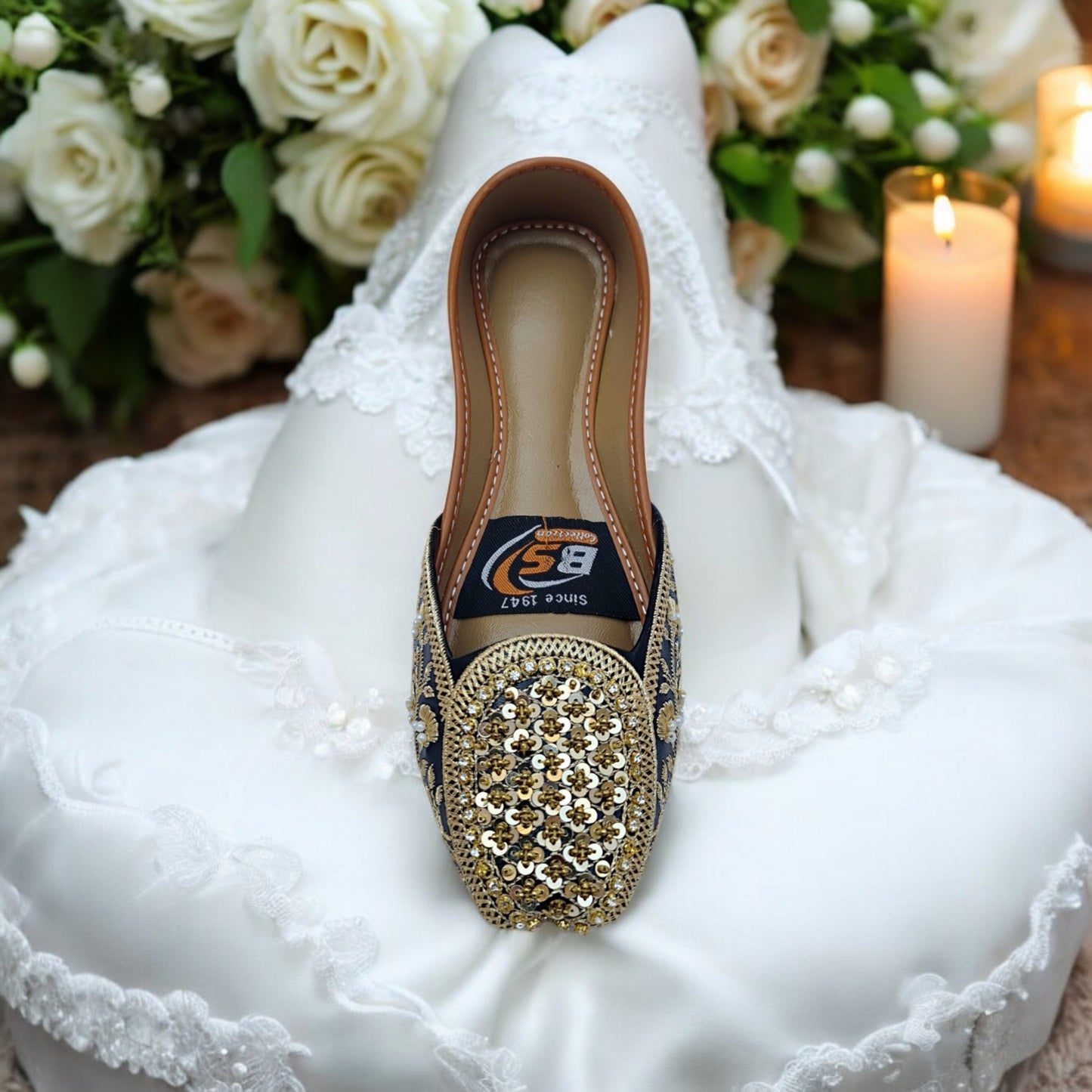 Black Embellished Khussa – Handcrafted Bridal & Festive Wear Flats