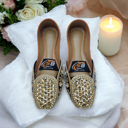 Black Embellished Khussa – Handcrafted Bridal & Festive Wear Flats