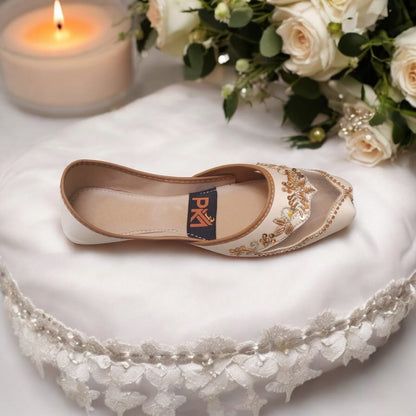 Cream Net Embroidered Jutti – Handcrafted Elegance